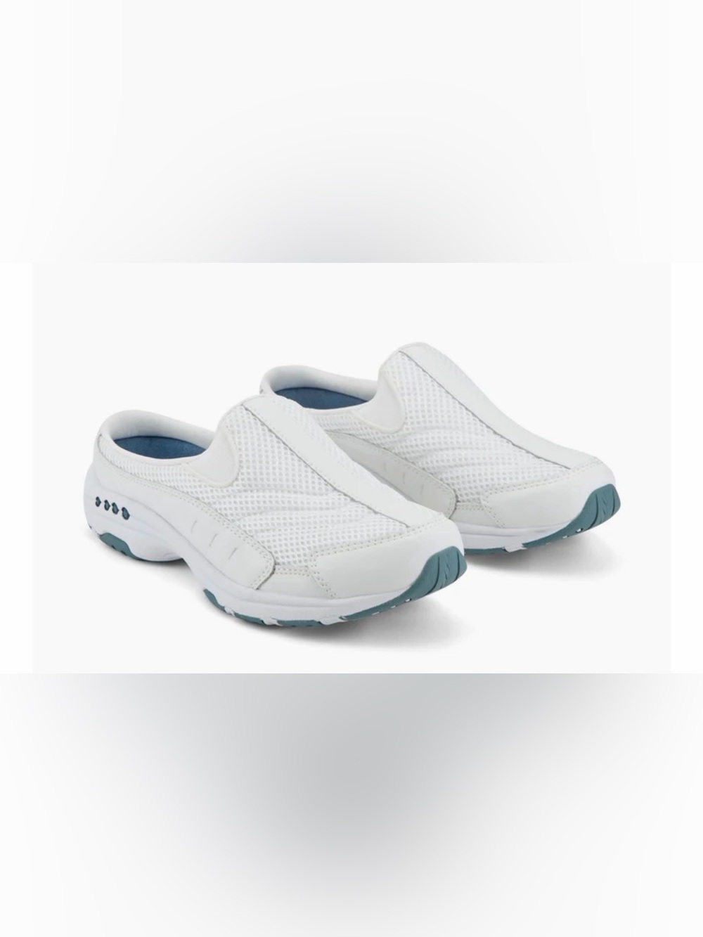 Easy Spirit Women’s Slip-On Mesh Sneakers Size 8.5 Extra Wide